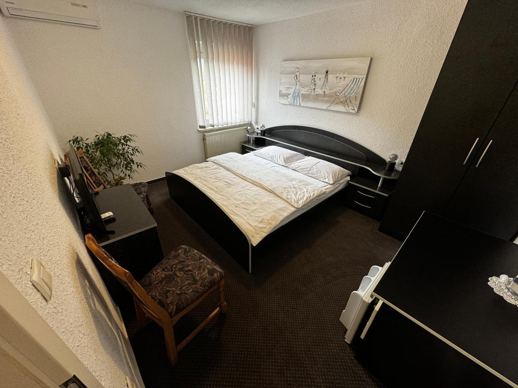 Gostisce Pri Slavcu Hotel Sentjernej Bagian luar foto